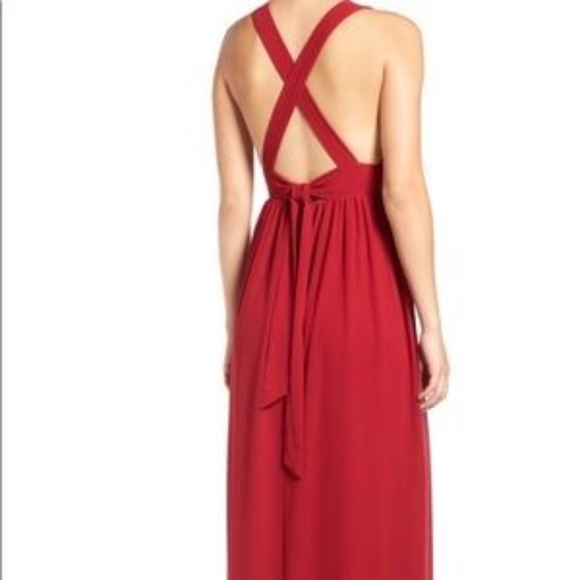 "Sonia" TFNC Party Dress - Picture 4 of 7